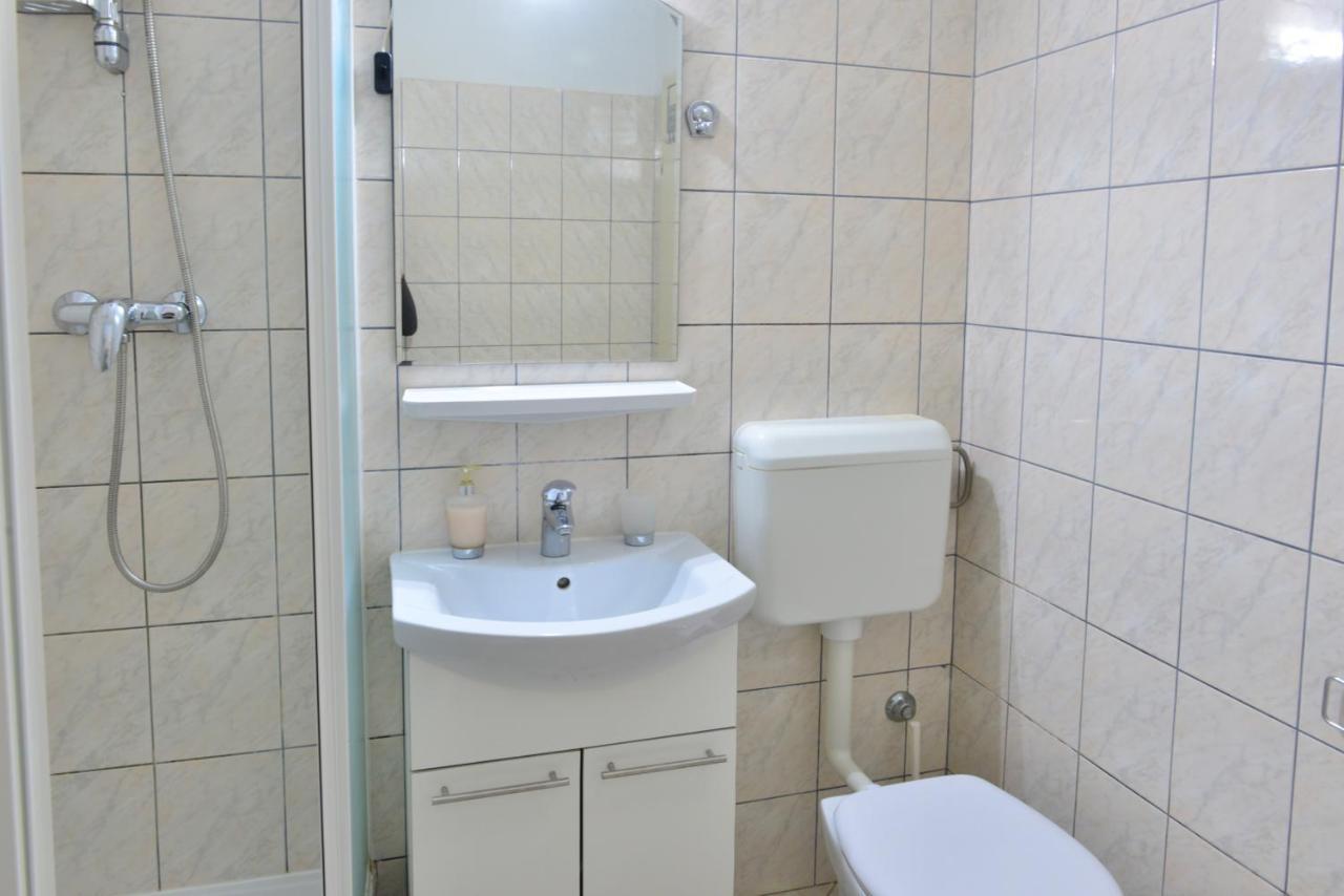 Apt Lavender On Nincevica St- 1 Bedroom Apt 5 Min To The Old Town Of สปลิท ภายนอก รูปภาพ
