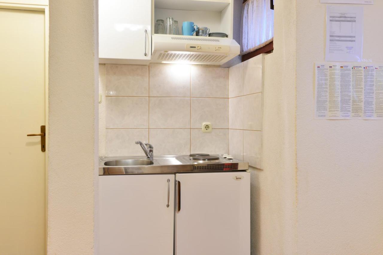 Apt Lavender On Nincevica St- 1 Bedroom Apt 5 Min To The Old Town Of สปลิท ภายนอก รูปภาพ